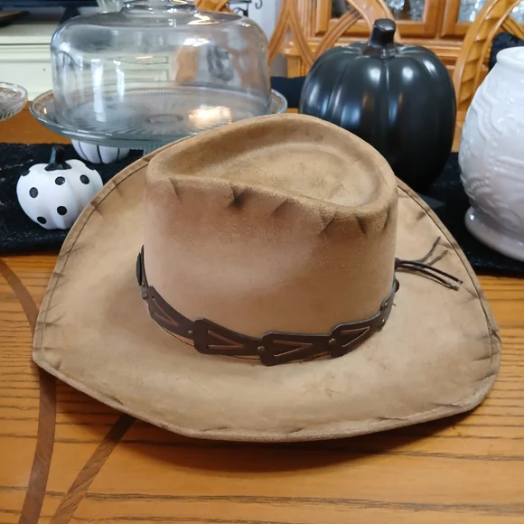 Western Cowboy Hat - Picture 10 of 12